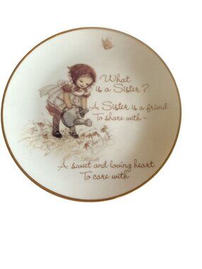What Is A Sister? Lasting Memories Decorative Plate 7.5” Gold Trim Collectible